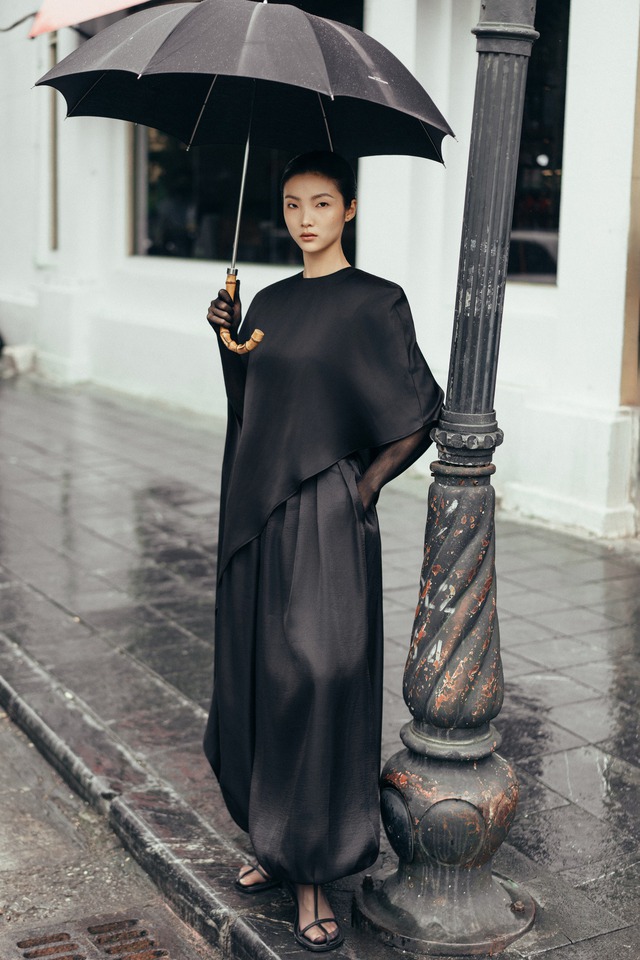 Chọn phong cách tối giản, nàng mặc đẹp cả năm 2026- Ảnh 11.