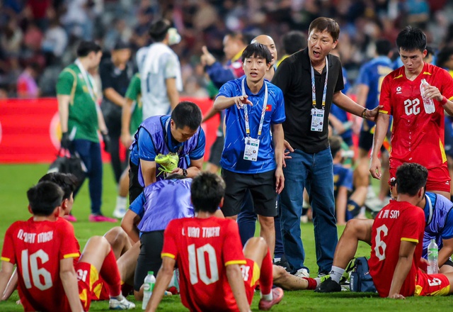 Bất ngờ diện mạo U.23 Việt Nam tham dự ASIAD 20: Kh&ocirc;ng thiếu kinh nghiệm&hellip; - Ảnh 3.