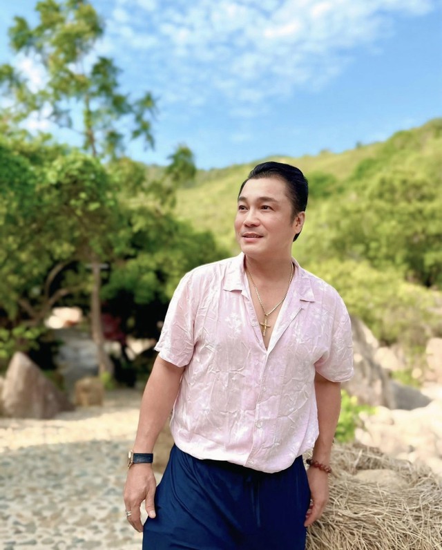 Lý Hùng trải lòng chuyện chưa lập gia đình ở tuổi U.60- Ảnh 4. Lý Hùng trải lòng chuyện chưa lập gia đình ở tuổi U.60- Ảnh 4.