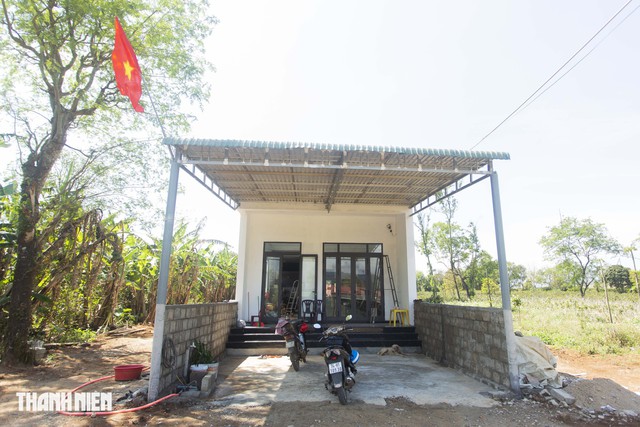 M&ugrave;a xu&acirc;n g&otilde; cửa những căn nh&agrave; 'đặc biệt' ở miền n&uacute;i Quảng Trị- Ảnh 3.