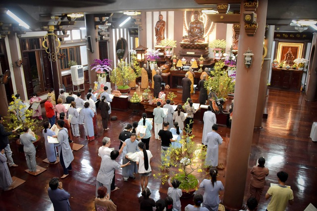 Đi chùa đầu năm: Làm sao để điều mình 'xin' thành hiện thực - Ảnh 1.