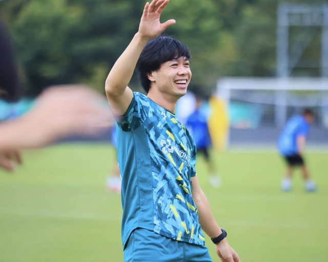 Xuân Trường, Công Phượng và Minh Vương chúc tết người hâm mộ: Mong một năm tràn ngập niềm vui- Ảnh 1. Xuân Trường, Công Phượng và Minh Vương chúc tết người hâm mộ: Mong một năm tràn ngập niềm vui- Ảnh 1.