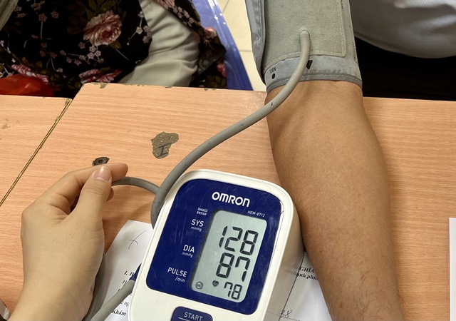 Rượu, bia ng&agrave;y tết ảnh hưởng tới thuốc điều trị tăng huyết &aacute;p như thế n&agrave;o?- Ảnh 1.