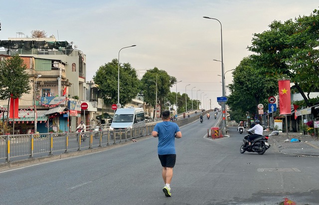 Hôm nay 4.3 là ngày gì? Lịch âm, lịch vạn niên có gì đặc biệt? - Ảnh 2. Hôm nay 4.3 là ngày gì? Lịch âm, lịch vạn niên có gì đặc biệt? - Ảnh 2.