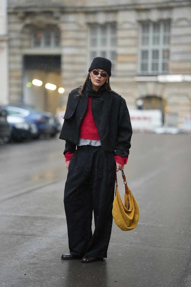 Làm mới quần tây cổ điển với phong cách đương đại- Ảnh 3.