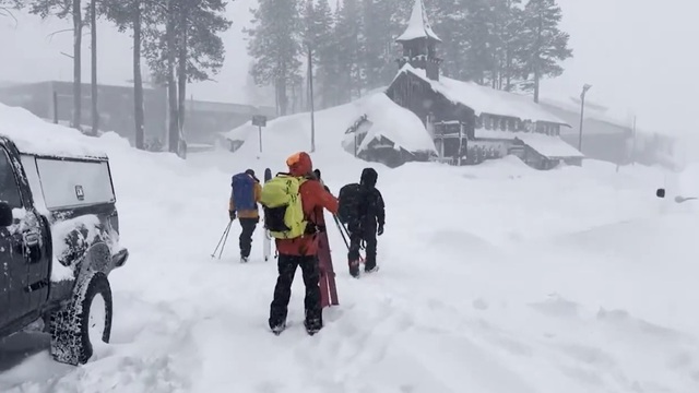 Lở tuyết chết ch&oacute;c nhất California khiến 8 người thiệt mạng- Ảnh 1.