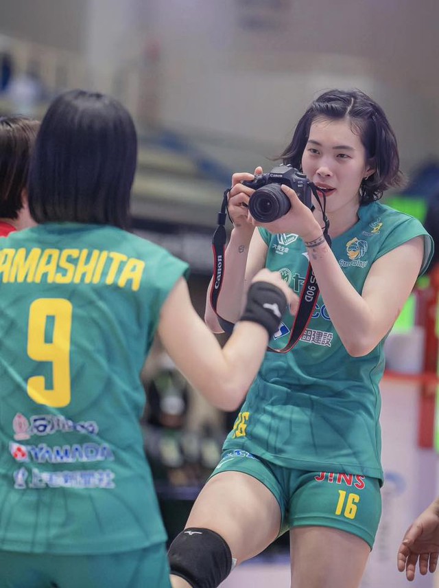 'Khủng long' Trần Thị Thanh Th&uacute;y đ&oacute;ng vai tr&ograve; đặc biệt ở đội b&oacute;ng chuyền Nhật Bản- Ảnh 1.