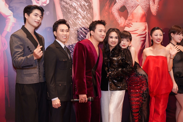 Trấn Thành lại có thêm một phim đạt trăm tỉ- Ảnh 1. Trấn Thành lại có thêm một phim đạt trăm tỉ- Ảnh 1.