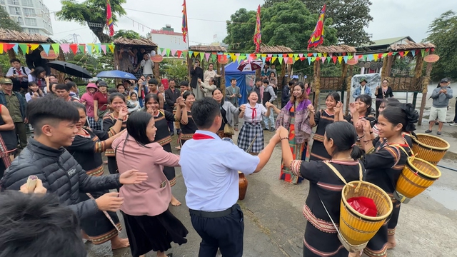 Lễ c&uacute;ng m&aacute;ng nước của người Xơ Đăng: Giữ mạch nguồn giữa đại ng&agrave;n- Ảnh 5.