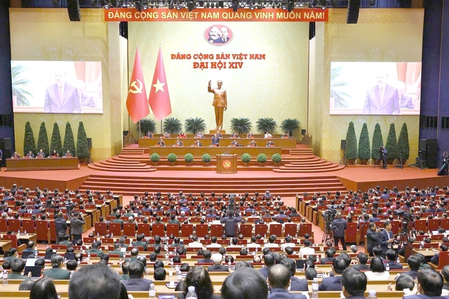 Đại hội XIV: Ngưỡng cửa tới mục tiêu 100 năm phát triển bền vững - Ảnh 2. Đại hội XIV: Ngưỡng cửa tới mục tiêu 100 năm phát triển bền vững - Ảnh 2.