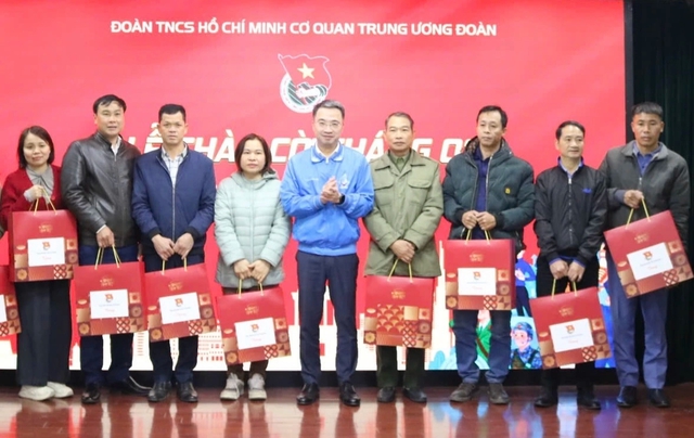 Triển khai nhiều nội dung quan trọng tại Lễ ch&agrave;o cờ th&aacute;ng 2 của T.Ư Đo&agrave;n - Ảnh 5.