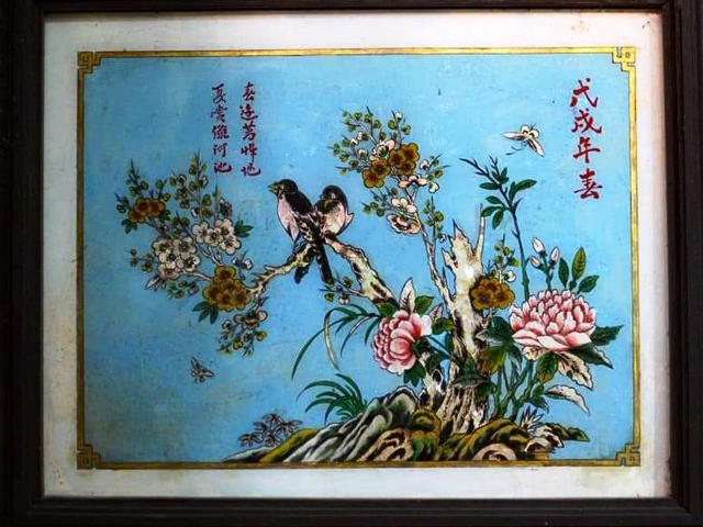 Nghệ nh&acirc;n tranh k&iacute;nh Trần Thị Minh Phụng giữ g&igrave;n nghề xưa cố đ&ocirc; Huế năm 2026 - Ảnh 3.