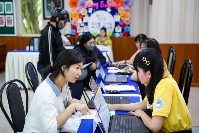 Tuyển sinh đầu cấp tại TP.HCM: Lưu &yacute; phụ huynh về r&agrave; so&aacute;t dữ liệu - Ảnh 2.