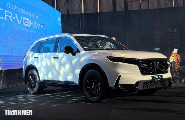Honda CR-V hybrid lắp r&aacute;p tại Việt Nam 2 phi&ecirc;n bản, mở b&aacute;n trước Tết 2026 - Ảnh 1.