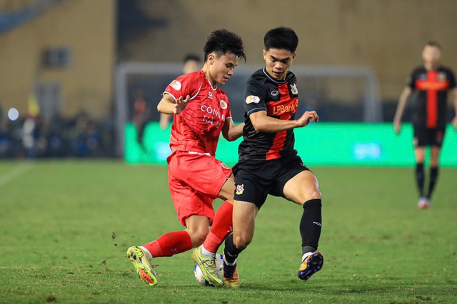 N&oacute;ng: Tiền vệ Th&aacute;i Sơn đứt gần hết d&acirc;y chằng ch&eacute;o trước phải mổ, b&aacute;o động cho d&agrave;n U.23 Việt Nam- Ảnh 4.