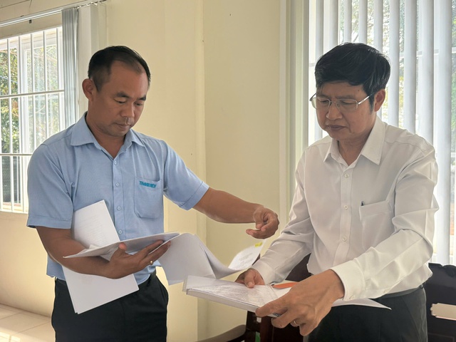 TP.HCM: V&igrave; sao hiệu trưởng y&ecirc;u cầu lớp trưởng phải thu học ph&iacute; bạn c&ugrave;ng lớp? - Ảnh 2.