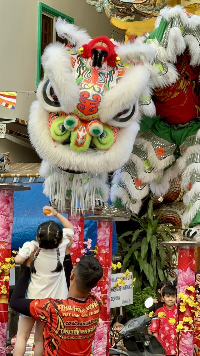 No mắt, sướng tai với 'linh hồn' ng&agrave;y tết của người Hoa khu Chợ Lớn- Ảnh 18.