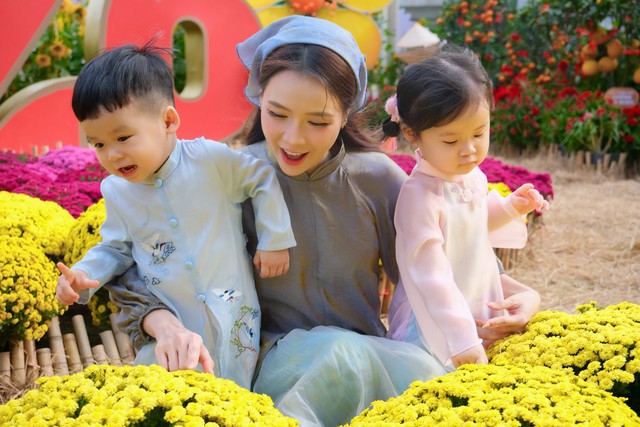 Sam tiết lộ về h&ocirc;n nh&acirc;n với chồng ngọai quốc v&agrave; cuộc sống l&agrave;m mẹ năm 2026 - Ảnh 3.