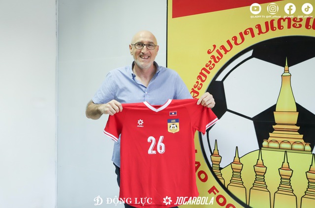Đội tuyển Lào và U.23 có tân HLV châu Âu, từng bôn ba tại Nhật Bản và Thái Lan- Ảnh 1. Đội tuyển Lào và U.23 có tân HLV châu Âu, từng bôn ba tại Nhật Bản và Thái Lan- Ảnh 1.