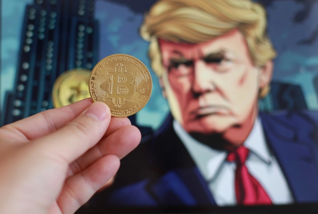 Giá Bitcoin hôm nay 21.2.2026: BTC phớt lờ thuế toàn cầu 10% của ông Donald Trump - Ảnh 1.