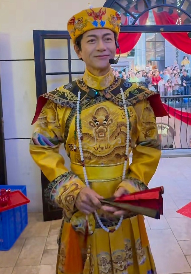 'Đường Tăng' Giang Hoa diễn ở trung t&acirc;m thương mại, ngoại h&igrave;nh 'tuột dốc' g&acirc;y hoang mang - Ảnh 1.