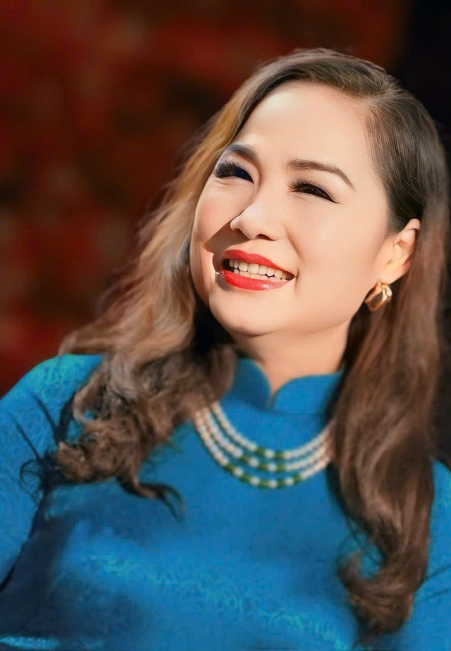 NSND Th&uacute;y M&ugrave;i: S&acirc;n khấu Việt kh&ocirc;ng cần ồn &agrave;o, cần những người đủ tin- Ảnh 1.