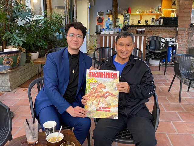 'Tướng' Mai Đức Chung: 77 tuổi, vẫn g&aacute;c tết ra trận c&ugrave;ng đội tuyển nữ Việt Nam- Ảnh 1.