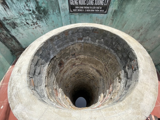 'B&iacute; quyết lọc nước' dưới đ&aacute;y giếng Chăm cổ ở l&agrave;ng ch&agrave;i Nhơn L&yacute;- Ảnh 2.