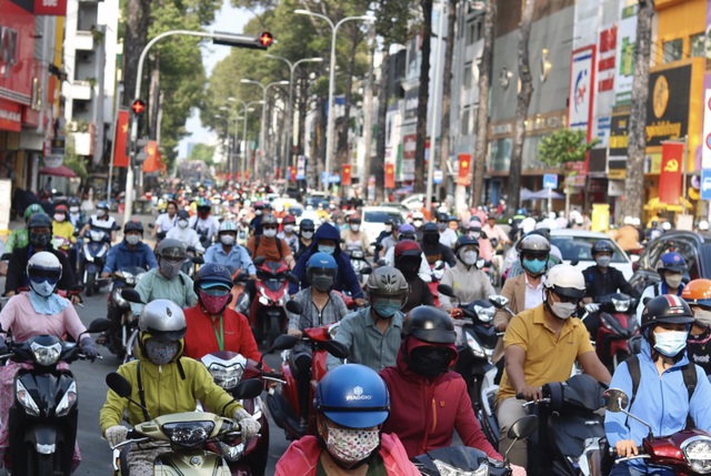 Khách Tây bất ngờ với '10 điều khó hiểu nhất' ở Việt Nam- Ảnh 2. Khách Tây bất ngờ với '10 điều khó hiểu nhất' ở Việt Nam- Ảnh 2.