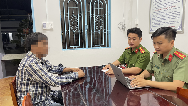 Vĩnh Long: Xử phạt người livestream xúc phạm công an xã- Ảnh 1. Vĩnh Long: Xử phạt người livestream xúc phạm công an xã- Ảnh 1.