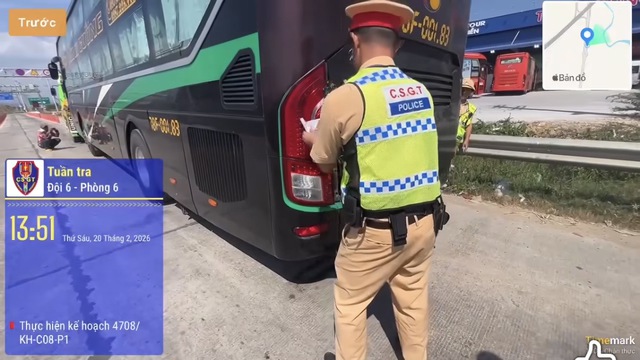 Cao tốc TP.HCM - V&acirc;n Phong ken đặc xe quay lại sau tết: CSGT ph&aacute;t cảnh b&aacute;o- Ảnh 2.