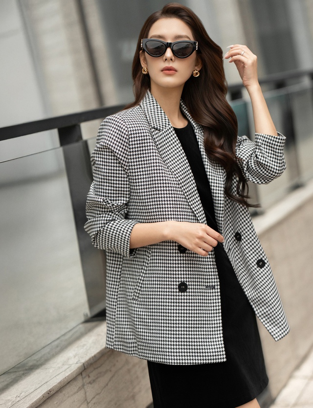 Áo blazer hợp mọi phong cách, từ công sở đến đường phố- Ảnh 1.