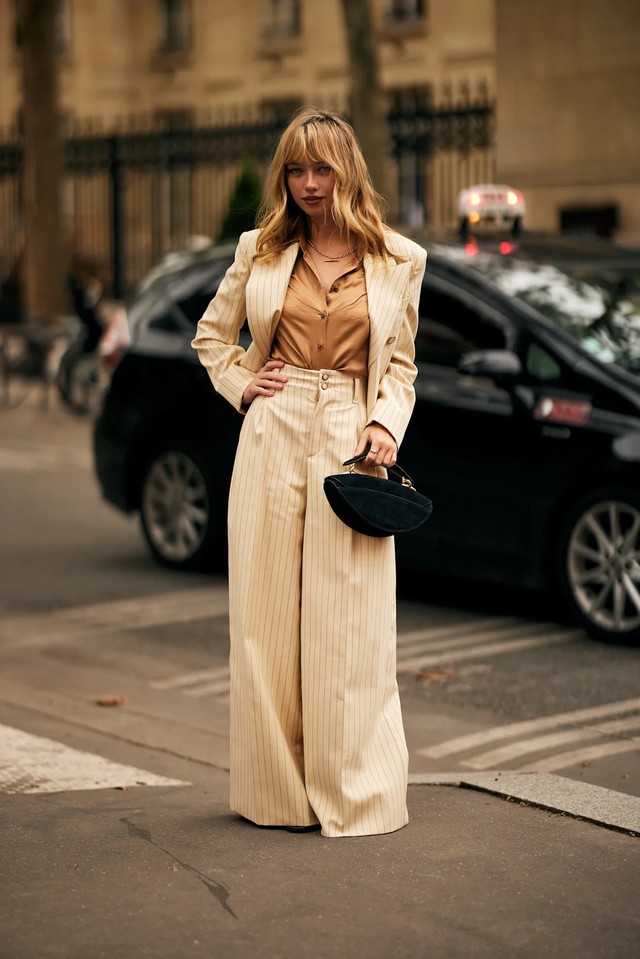 Trắng và be, cách phối màu giúp làm sáng bừng mọi trang phục- Ảnh 3. Trắng và be, cách phối màu giúp làm sáng bừng mọi trang phục- Ảnh 3.