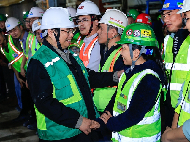 Hà Nội cần tăng tốc phát triển đường sắt đô thị Hà Nội trong năm 2026 - Ảnh 1. Hà Nội cần tăng tốc phát triển đường sắt đô thị Hà Nội trong năm 2026 - Ảnh 1.