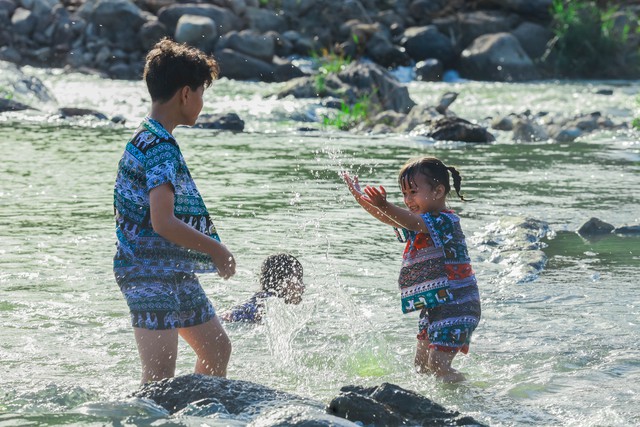 Thác Dray Nur hồi sinh ngoạn mục sau bão lũ , đón xuân Bính Ngọ 2026 - Ảnh 6. Thác Dray Nur hồi sinh ngoạn mục sau bão lũ , đón xuân Bính Ngọ 2026 - Ảnh 6.