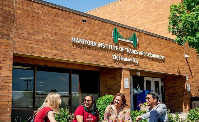 Trường Công MITT đóng cửa do chính sách hạn chế du học Canada năm 2026 - Ảnh 1. Trường Công MITT đóng cửa do chính sách hạn chế du học Canada năm 2026 - Ảnh 1.