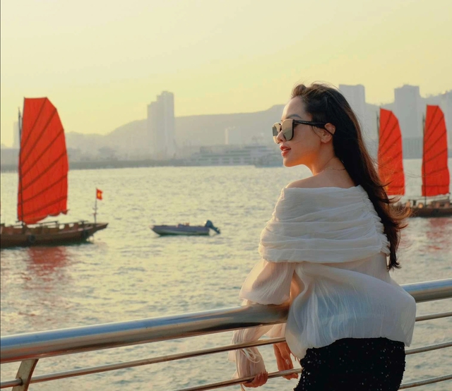 C&aacute;nh buồm đỏ thắm h&uacute;t kh&aacute;ch du lịch đến Quảng Ninh dịp Tết B&iacute;nh Ngọ 2026 - Ảnh 2.