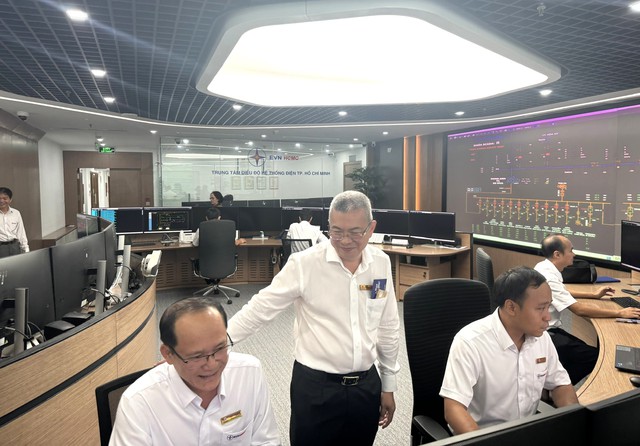 Trung t&acirc;m Điều độ hệ thống điện TP . HCM vận h&agrave;nh lưới điện th&ocirc;ng minh cho si&ecirc;u đ&ocirc; thị 2026 - Ảnh 3.