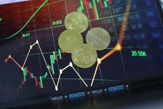 Giá Bitcoin hôm nay 23.2.2026: BTC rung lắc, nhà đầu tư nhỏ lẻ gánh thiệt hại - Ảnh 1.