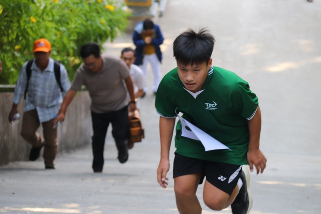 Giải leo núi Tà Kóu 2026: Khám phá thảm thực vật trăm năm ở chùa Tà Kóu - Ảnh 4. Giải leo núi Tà Kóu 2026: Khám phá thảm thực vật trăm năm ở chùa Tà Kóu - Ảnh 4.