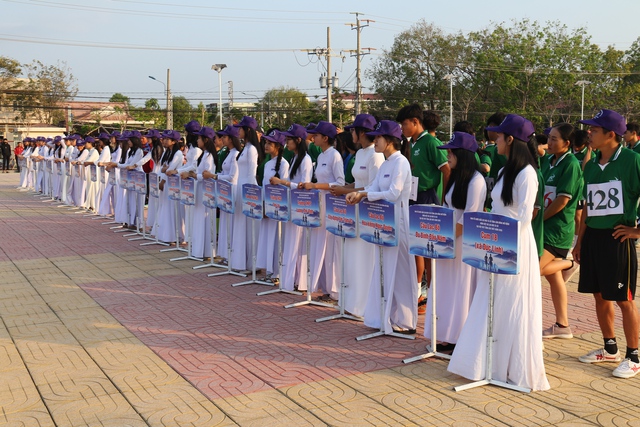 Giải leo núi Tà Kóu 2026: Khám phá thảm thực vật trăm năm ở chùa Tà Kóu - Ảnh 2. Giải leo núi Tà Kóu 2026: Khám phá thảm thực vật trăm năm ở chùa Tà Kóu - Ảnh 2.