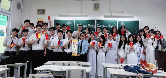 Học sinh TP.HCM - Ảnh 1.