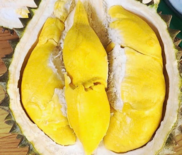 V&igrave; sao gi&aacute; sầu ri&ecirc;ng "nhảy m&uacute;a" ngay đầu Xu&acirc;n B&iacute;nh Ngọ ? - Ảnh 2.