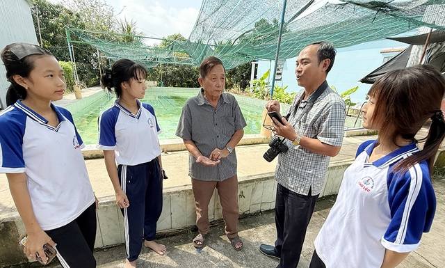 Chuyện tử tế: L&atilde;o n&ocirc;ng miền T&acirc;y hiến đất x&acirc;y trường học- Ảnh 3.