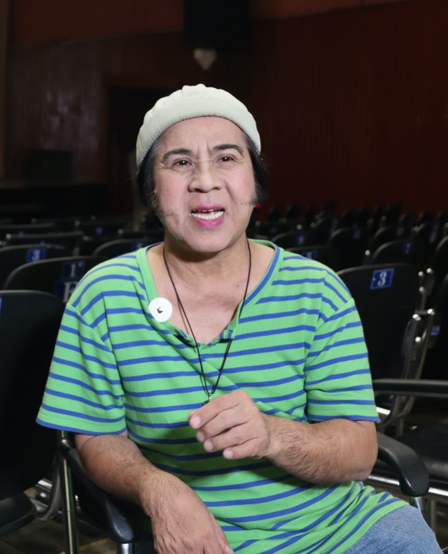 Nghệ sĩ Bạch Long: Không chạnh lòng vì U.70 vẫn ở trọ, một thân một mình - Ảnh 4.