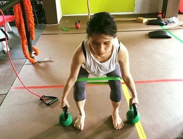 Qua tết tăng cân, người trẻ kéo nhau đi gym, tập yoga cấp tốc - Ảnh 3. Qua tết tăng cân, người trẻ kéo nhau đi gym, tập yoga cấp tốc - Ảnh 3.
