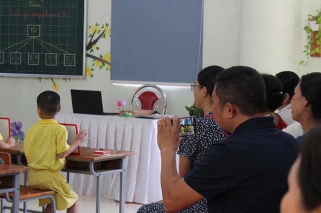 V&agrave;o lớp 1: N&ecirc;n học trước hay l&agrave; 'tờ giấy trắng'? - Ảnh 2.