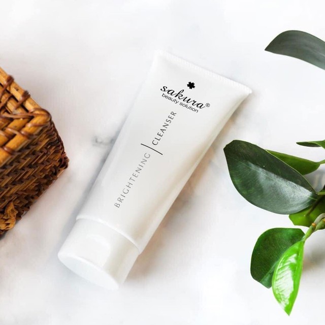 Top 7 sữa rửa mặt trắng da &lsquo;ai d&ugrave;ng rồi cũng d&iacute;nh&rsquo; tới gi&agrave;- Ảnh 9.