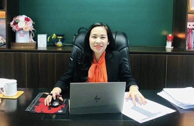 Giấu 26 tỉ dưới gầm giường để 'chạy án' cho cựu Tổng giám đốc Sen Tài Thu- Ảnh 1. Giấu 26 tỉ dưới gầm giường để 'chạy án' cho cựu Tổng giám đốc Sen Tài Thu- Ảnh 1.