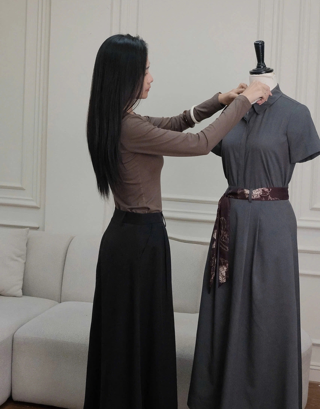 Thương hiệu thời trang Việt mắc kẹt ở 'vùng giữa'- Ảnh 2. Thương hiệu thời trang Việt mắc kẹt ở 'vùng giữa'- Ảnh 2.